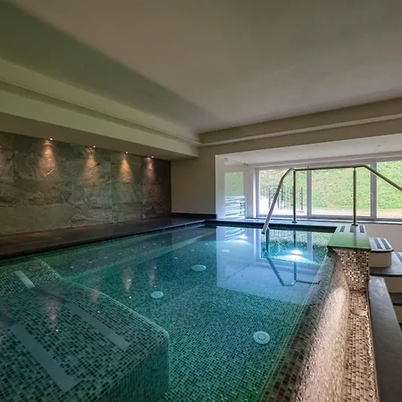 Garnì Paradisi - Wellness&spa Hotel Mezzano