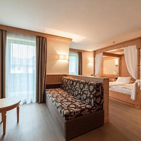 Garnì Paradisi - Wellness&spa Hotel 4*