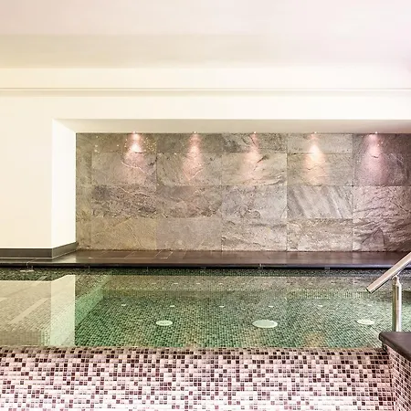 Garnì Paradisi - Wellness&spa 4*